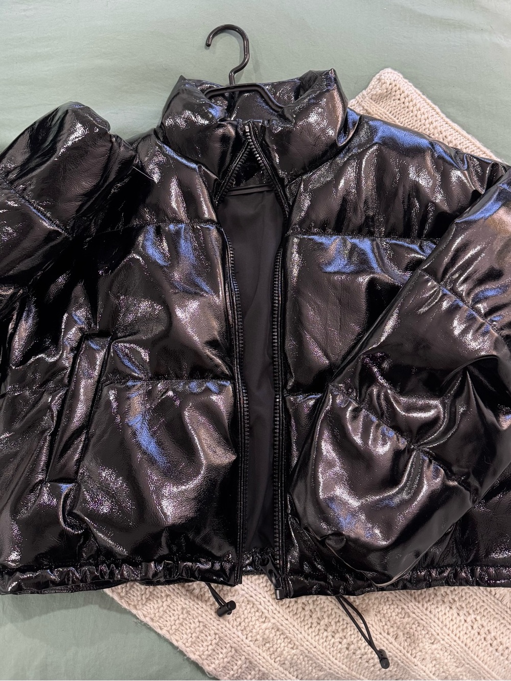 Shiny Black Puffer Jacket - Women
